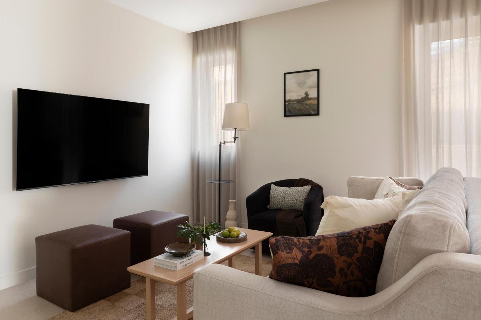 The J - Luxury Apartments By Localz Kudüs Dış mekan fotoğraf